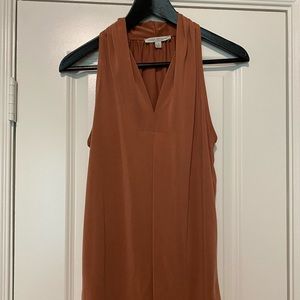 Sleeveless tank top size small